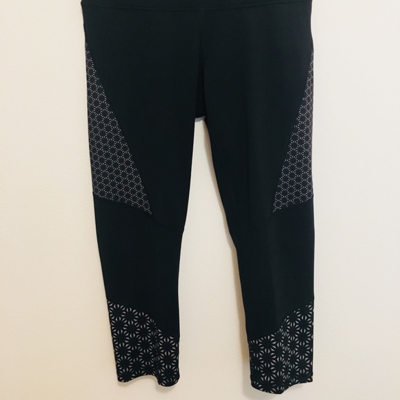 Champion Pants - C9 by Champion Capri Leggings